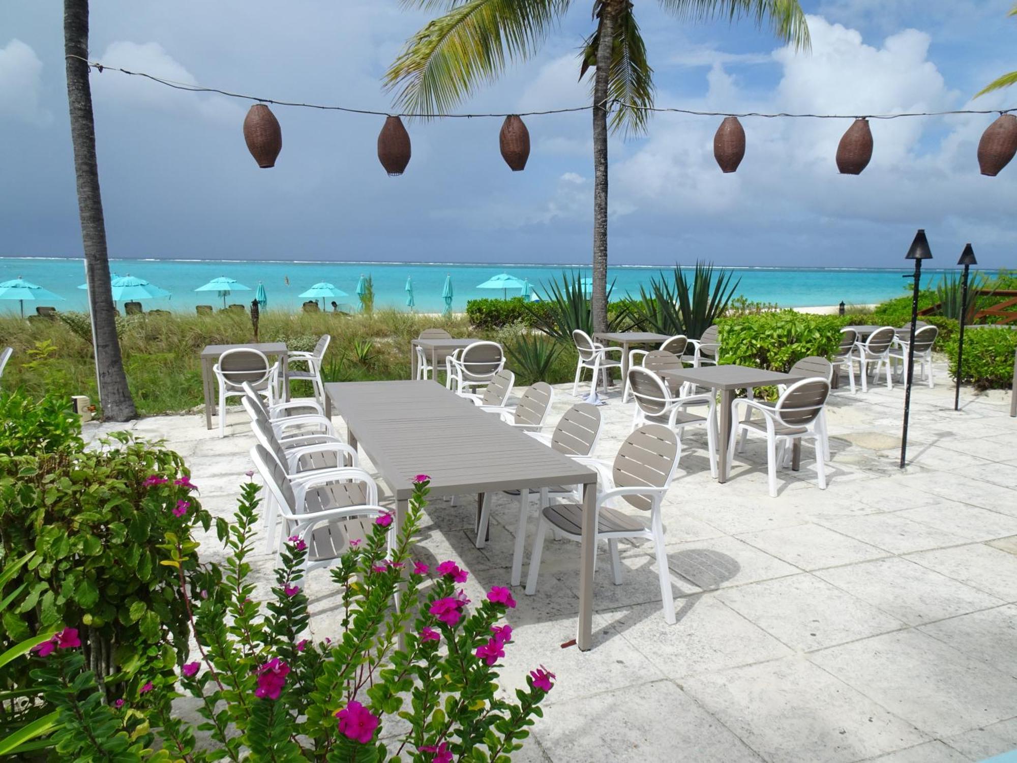 Sibonne Beach Hotel Грейс-Бэй Экстерьер фото
