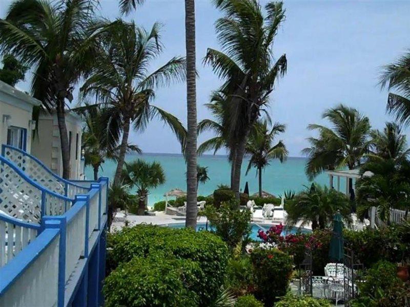 Sibonne Beach Hotel Грейс-Бэй Экстерьер фото